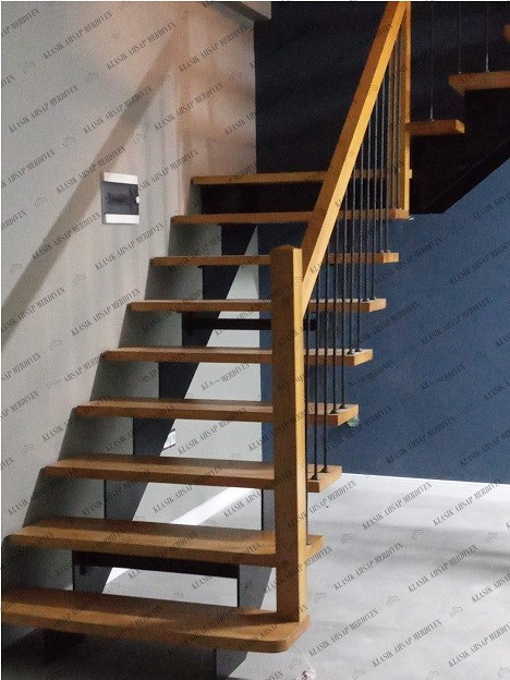 Çelik Merdiven